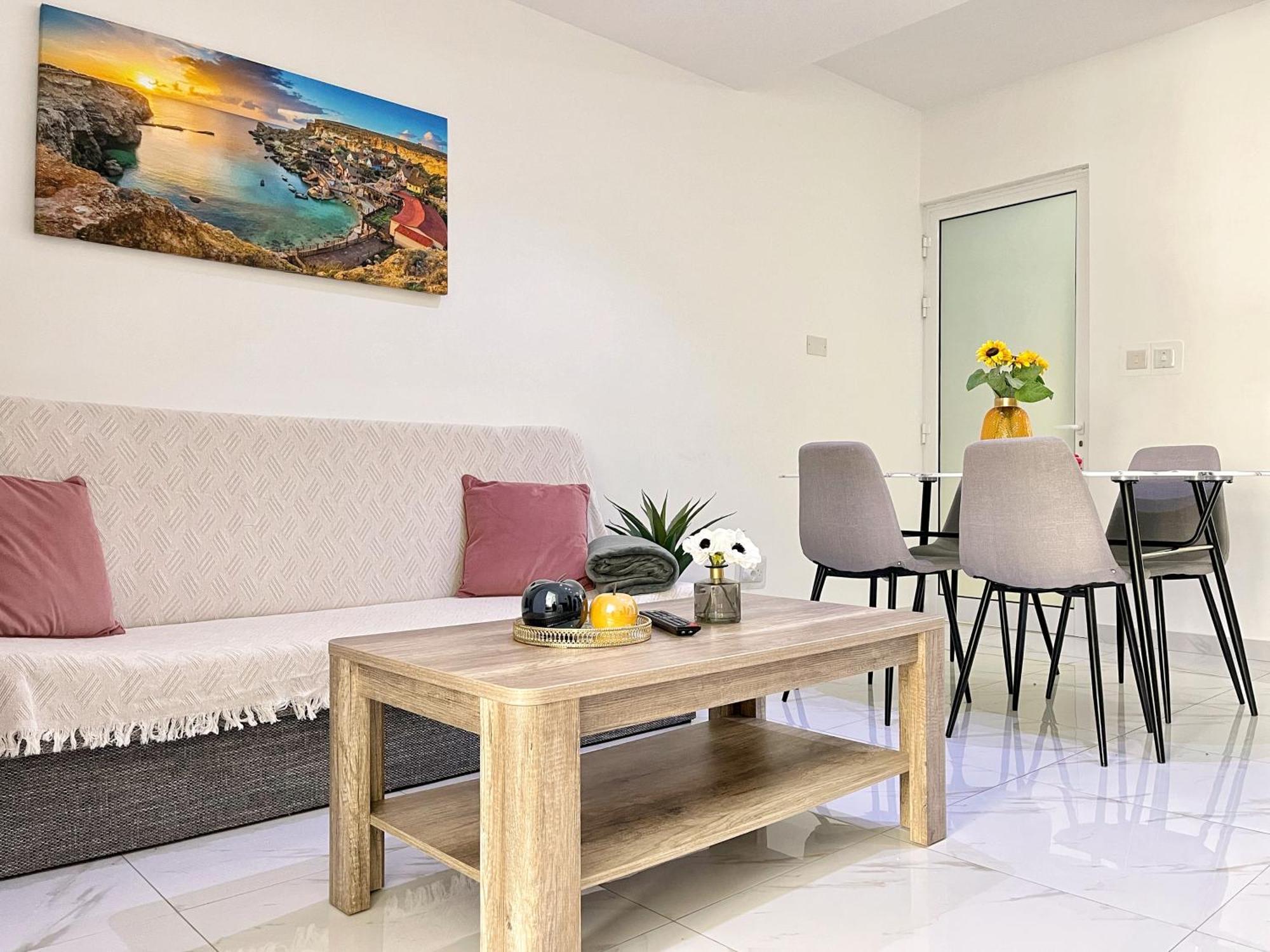 Marina Apartments 姆西达 外观 照片